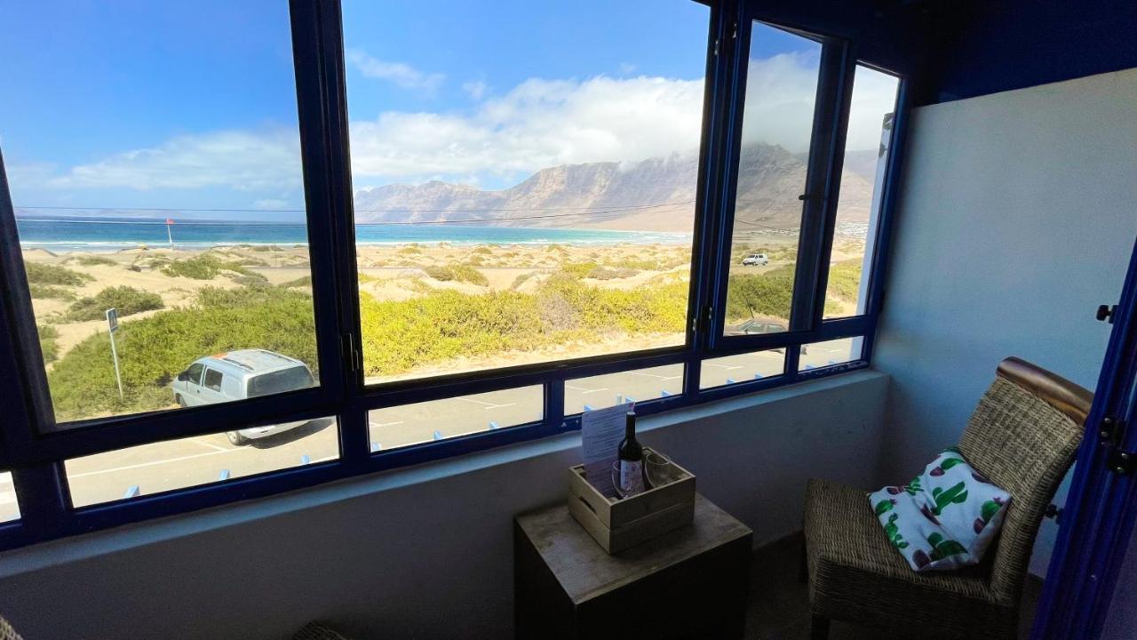 A Pousada Red Star Surf & Yoga Camp Lanzarote Famara Exterior foto