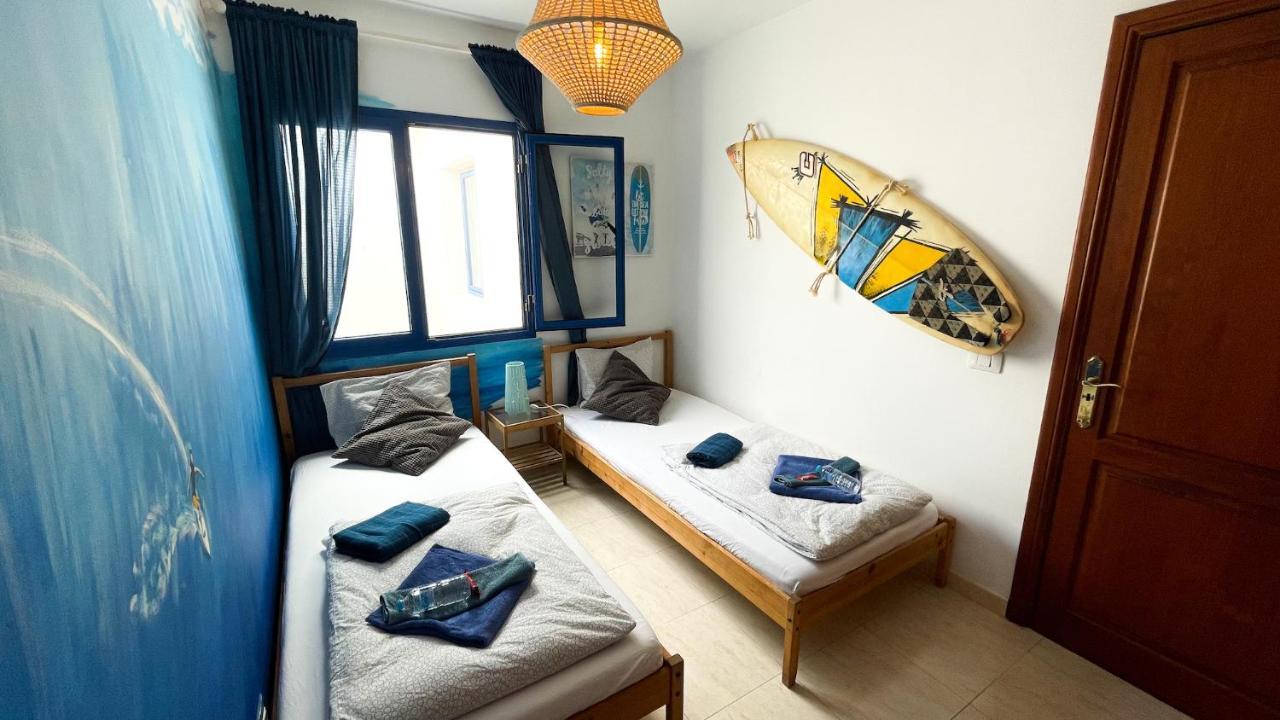 A Pousada Red Star Surf & Yoga Camp Lanzarote Famara Exterior foto