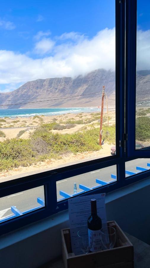 A Pousada Red Star Surf & Yoga Camp Lanzarote Famara Exterior foto