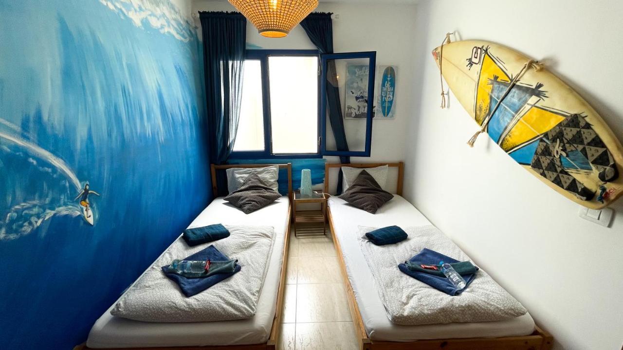 A Pousada Red Star Surf & Yoga Camp Lanzarote Famara Exterior foto