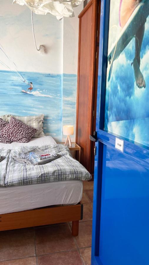 A Pousada Red Star Surf & Yoga Camp Lanzarote Famara Exterior foto